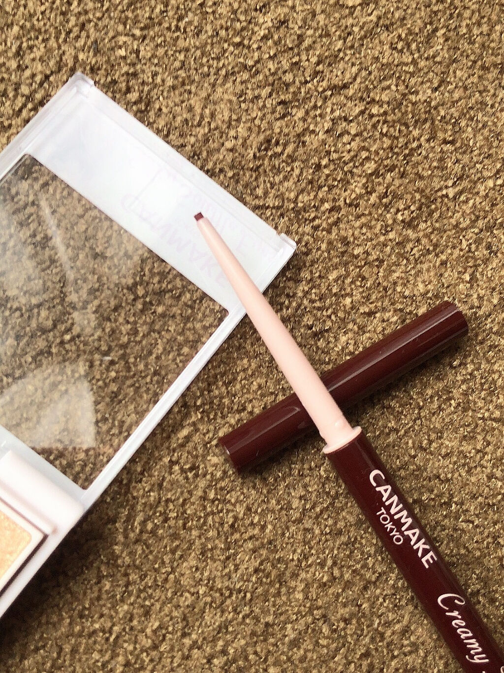 シルキースフレアイズ/キャンメイク/アイシャドウパレットを使ったクチコミ（3枚目）