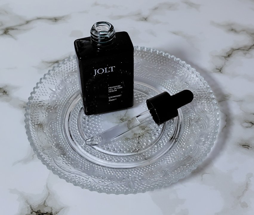 JOLT プレミアムオールインワンセラム/アールライト/美容液を使ったクチコミ（2枚目）
