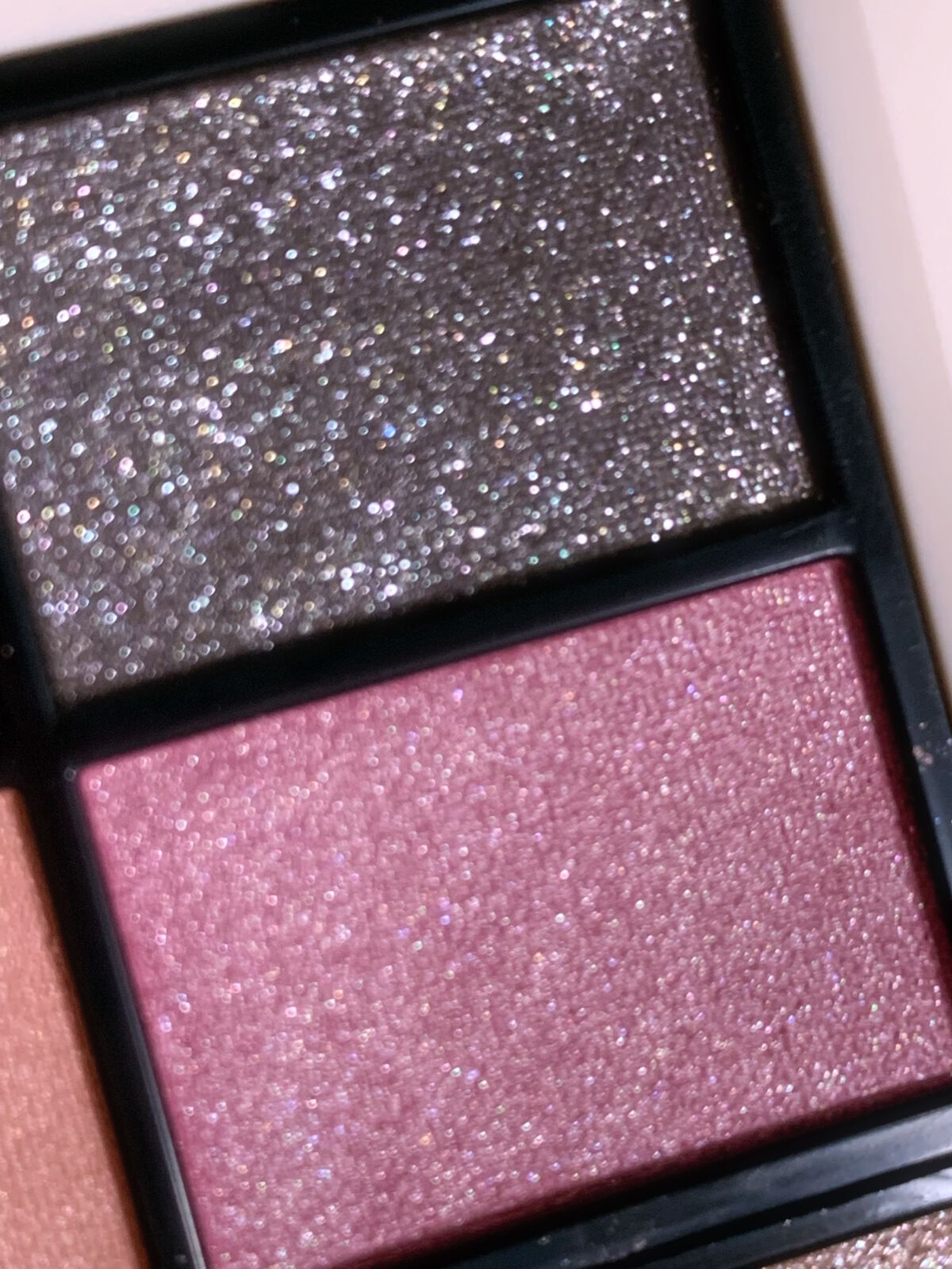 ミネラルクラッシィシャドー2022CF フェアリークチュール/エトヴォス/アイシャドウパレットを使ったクチコミ（3枚目）