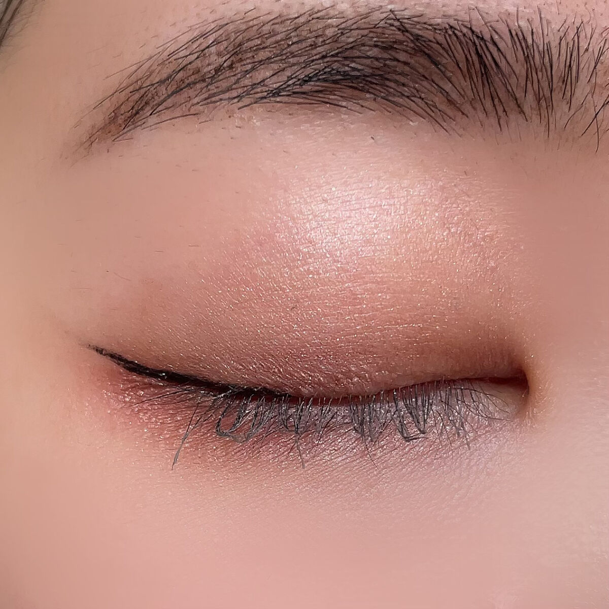 トーンアップアイシャドウ/CEZANNE/アイシャドウパレットを使ったクチコミ（2枚目）