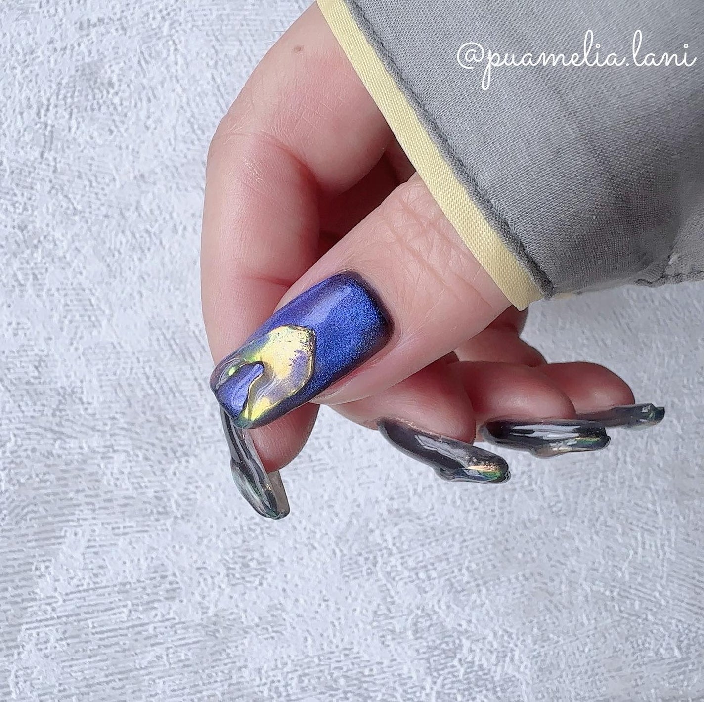 液体タイプミラーパウダー/ANNUUM/ネイルシールを使ったクチコミ(3枚目)