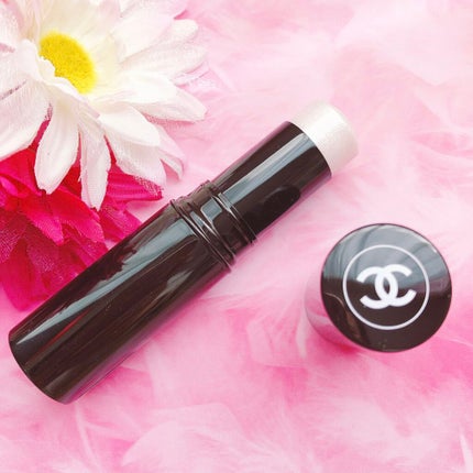 ボーム エサンシエル/CHANEL/スティックハイライトを使ったクチコミ(1枚目)