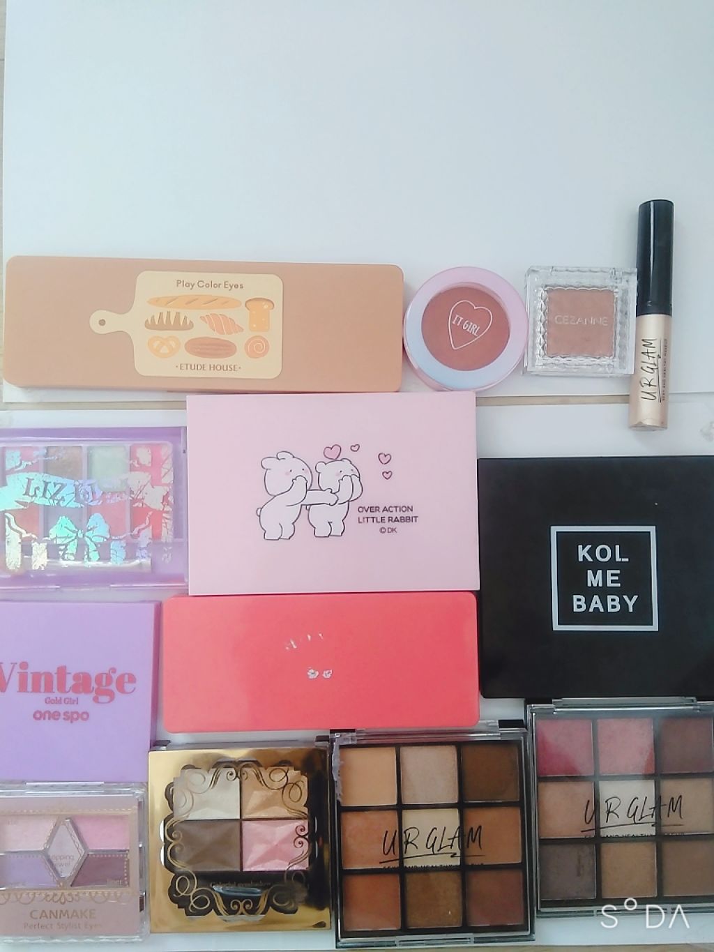 ルックアット マイアイズ/ETUDE/単色アイシャドウを使ったクチコミ（2枚目）