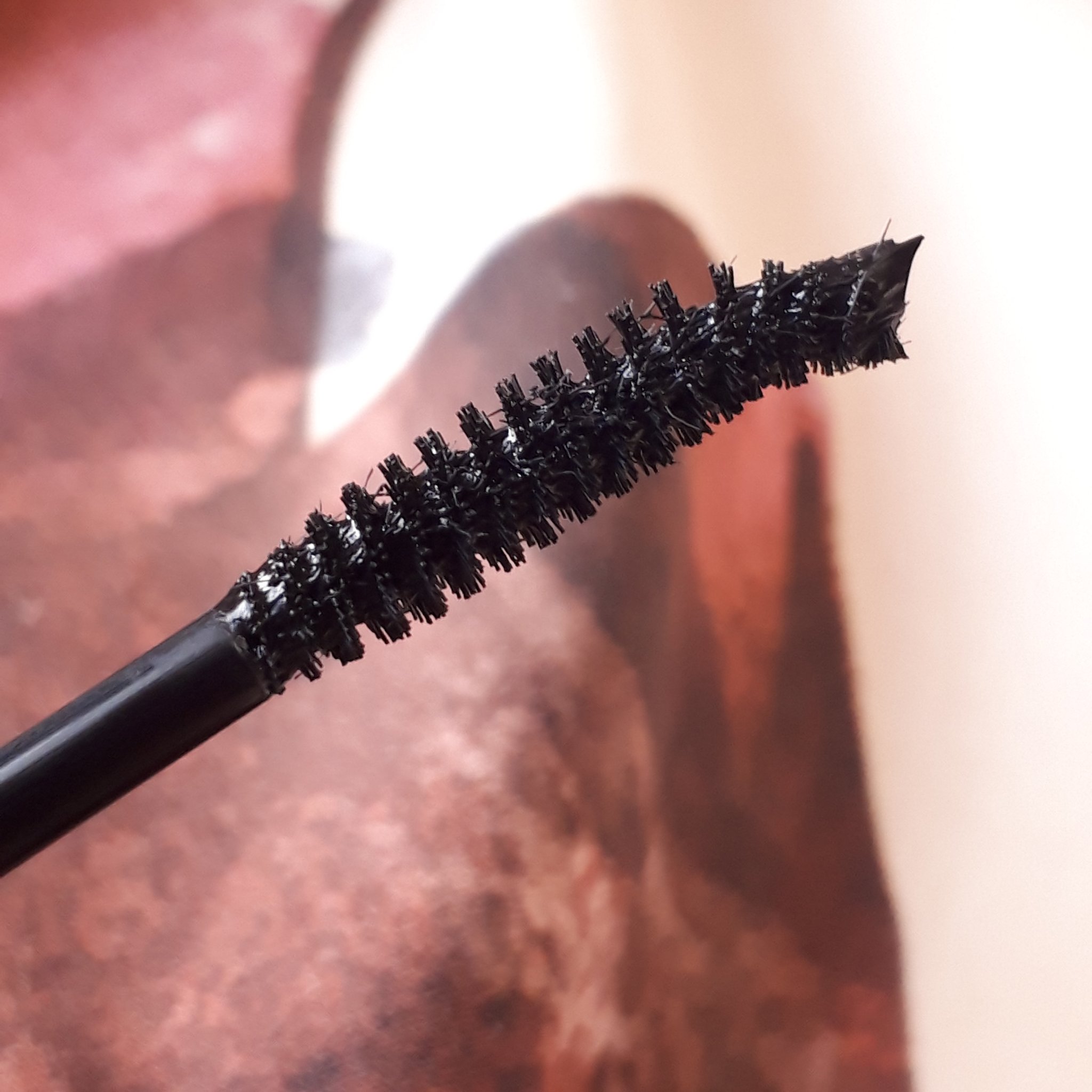 ラッシュオプティミズム LA01 トゥルーブラック/excel/マスカラを使ったクチコミ（3枚目）