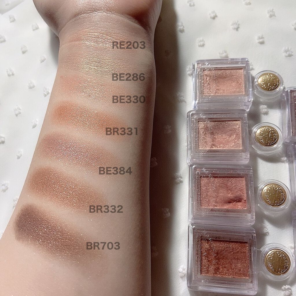 シャドーカスタマイズ/MAJOLICA MAJORCA/単色アイシャドウを使ったクチコミ（2枚目）