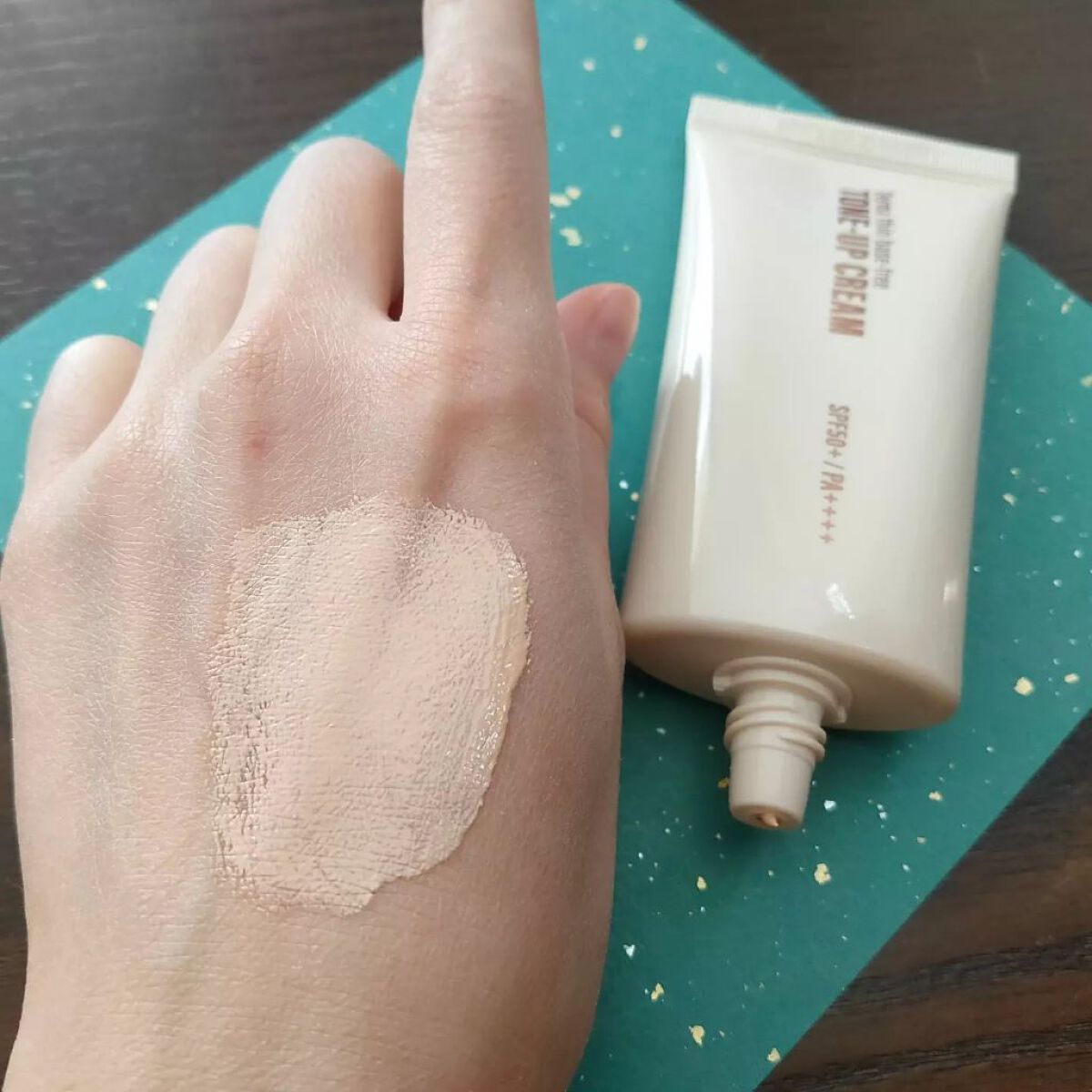 ダーマシンコンシーラー/23years old/リキッドコンシーラーを使ったクチコミ（3枚目）