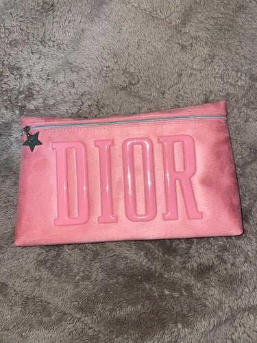 トリオ ブリック パレット＜ピュア グロウ＞/Dior/アイシャドウパレットを使ったクチコミ（3枚目）