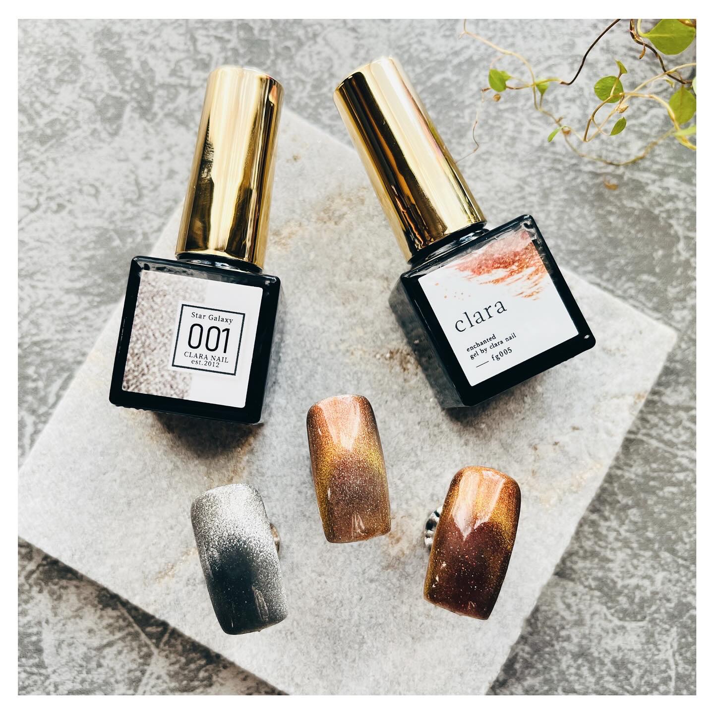 Clara Nail Galaxy nonwipetopのクチコミ「Clara Nail さまよりご提供いただきました。
⁡
2本選ぶのに迷いに迷って、こちらの2.....」（1枚目）