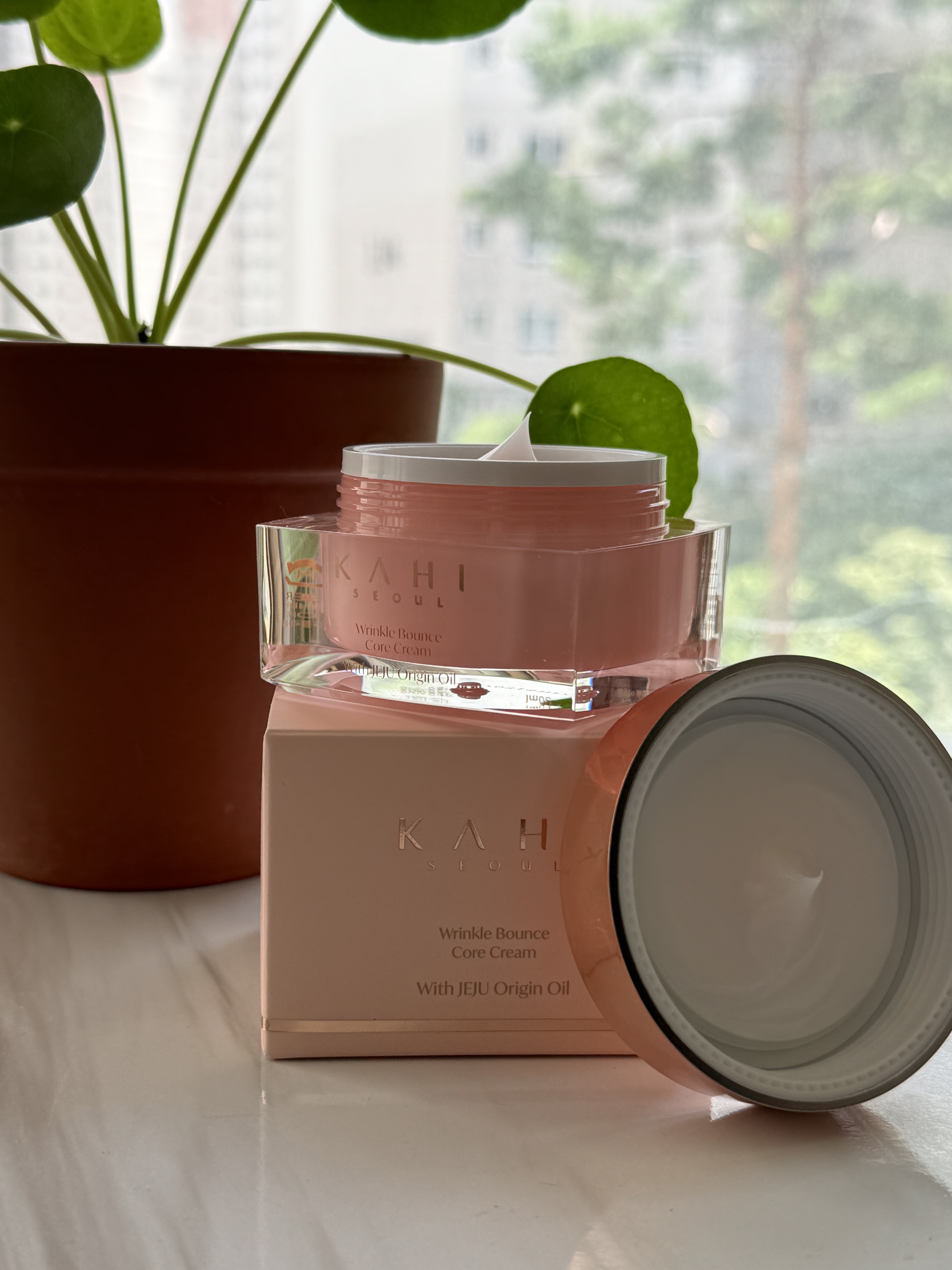 WRバウンスコアクリーム/KAHI/フェイスクリームを使ったクチコミ（2枚目）