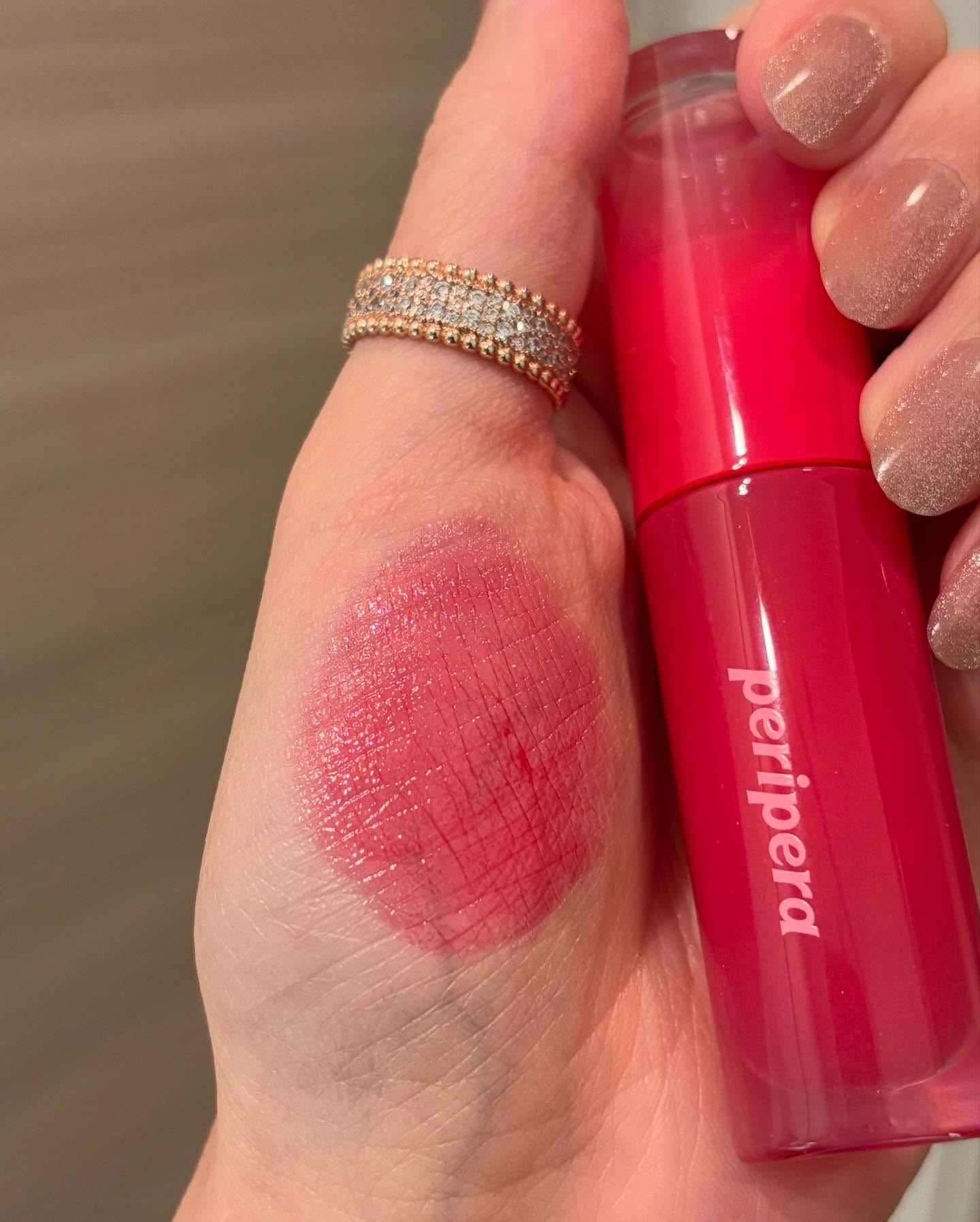 ペリペラ インク ムード グロイ ティント 05 CHERRY SO WHAT(どうしたのチェリー)/PERIPERA/リップティントを使ったクチコミ（2枚目）