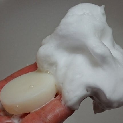 Nude ポアクレイソープ/ONLY MINERALS/洗顔石鹸を使ったクチコミ(3枚目)