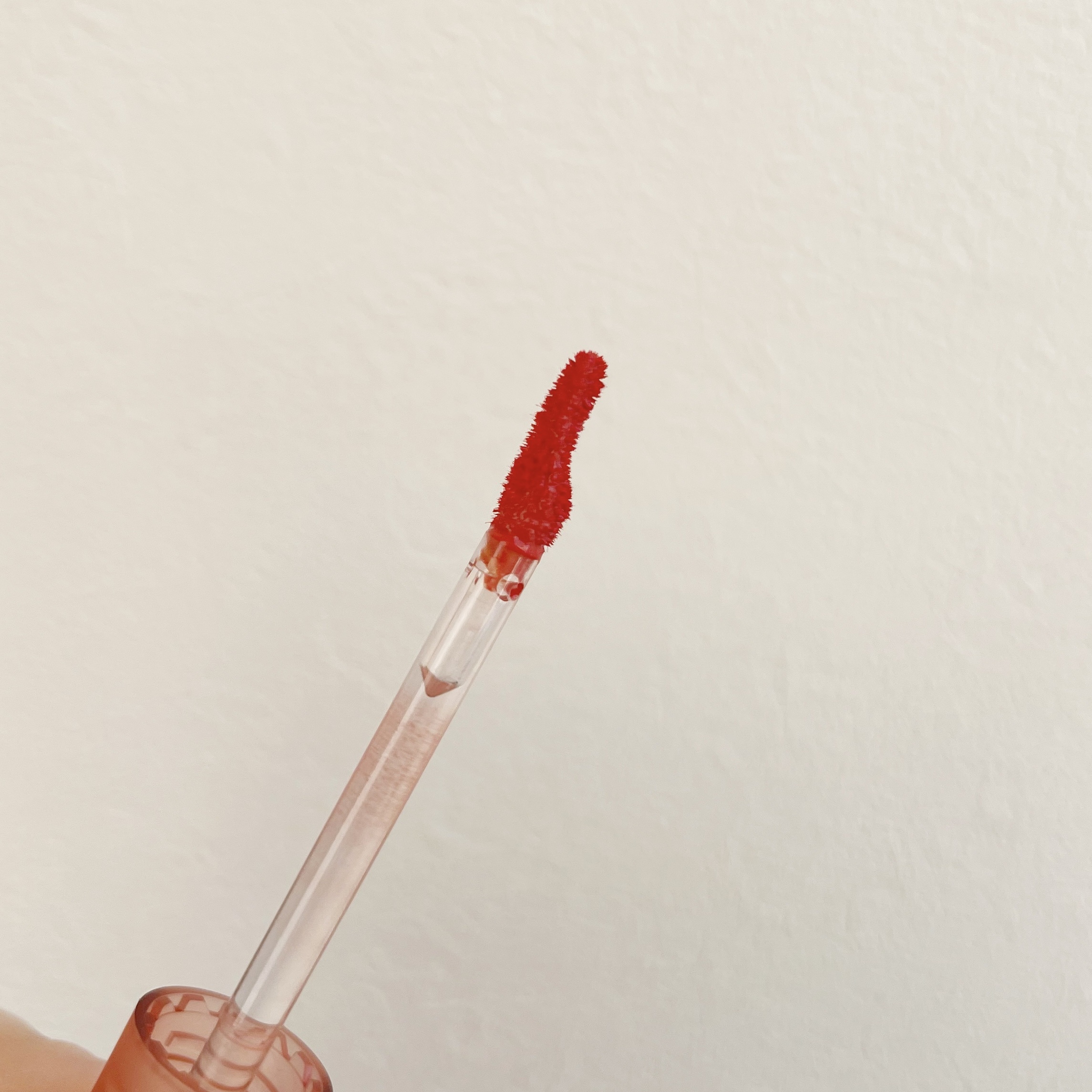 レブロン ジェリー ティント リップ セラム 001 ストロベリーミルク/REVLON/リップティントを使ったクチコミ（3枚目）