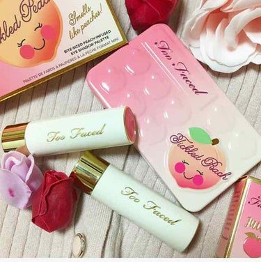 ティックルドピーチ ミニ アイシャドウ パレット/Too Faced/パウダーアイシャドウを使ったクチコミ（1枚目）