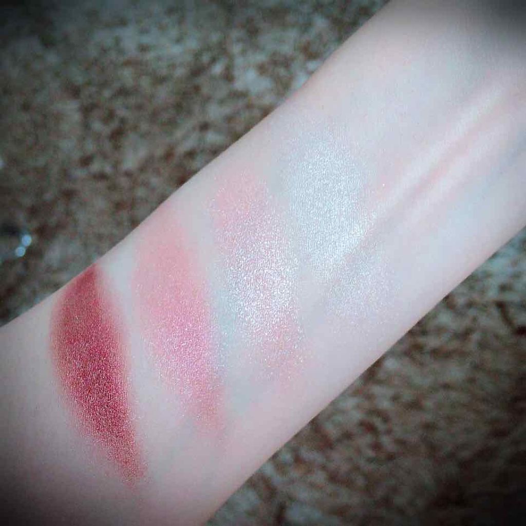 リアルクローズシャドウ/excel/アイシャドウパレットを使ったクチコミ（2枚目）