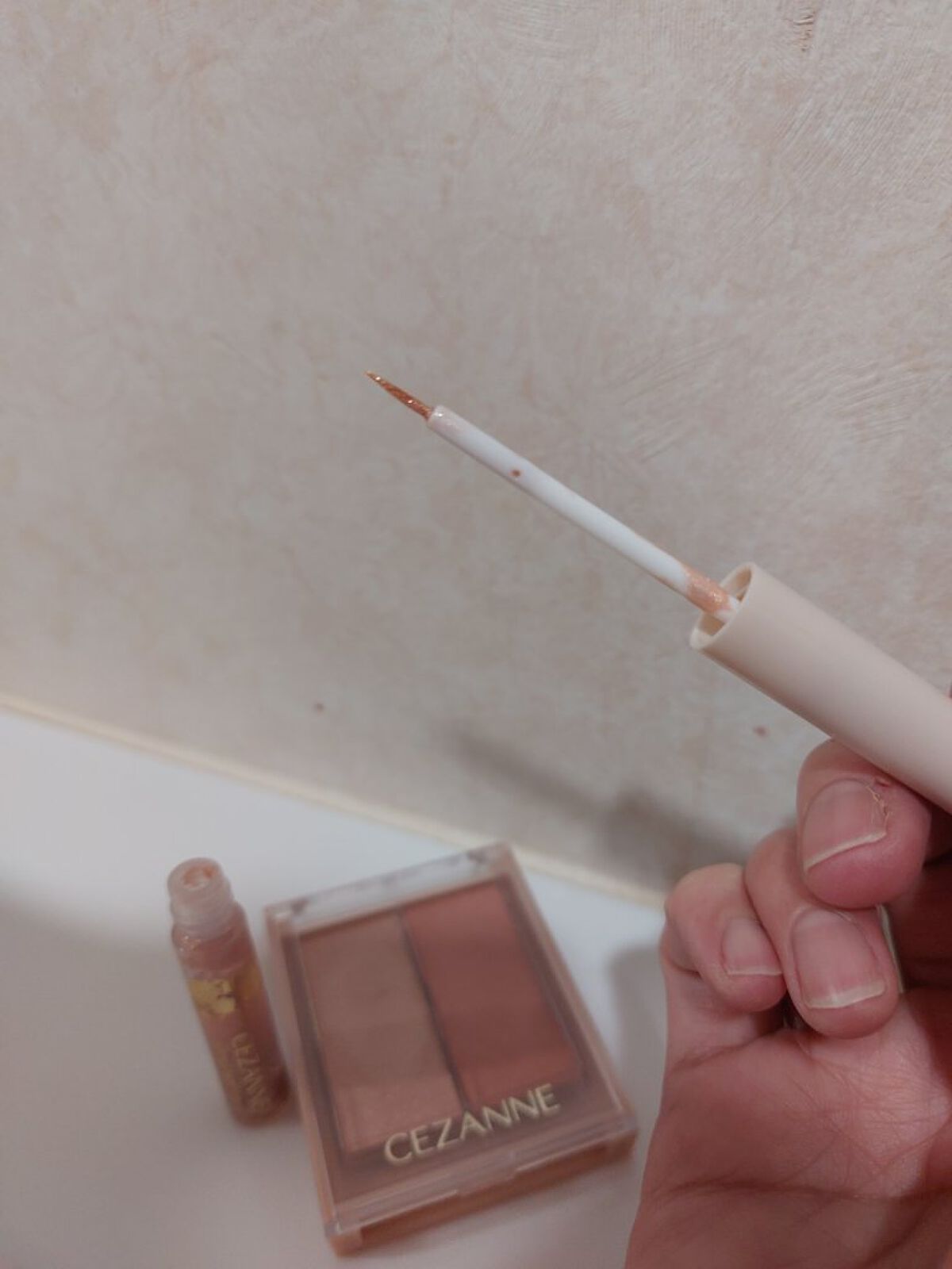 グロウリキッドライナー/CEZANNE/リキッドアイライナーを使ったクチコミ（3枚目）