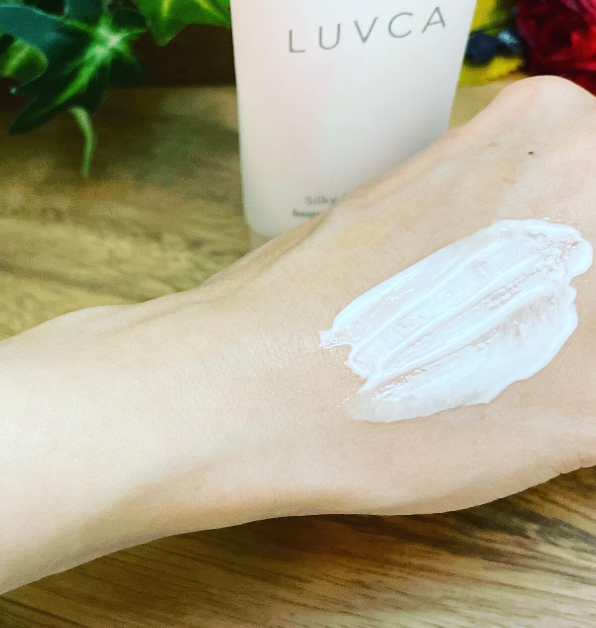 シルキーエアリーバーム/LUVCA/ヘアバームを使ったクチコミ(4枚目)