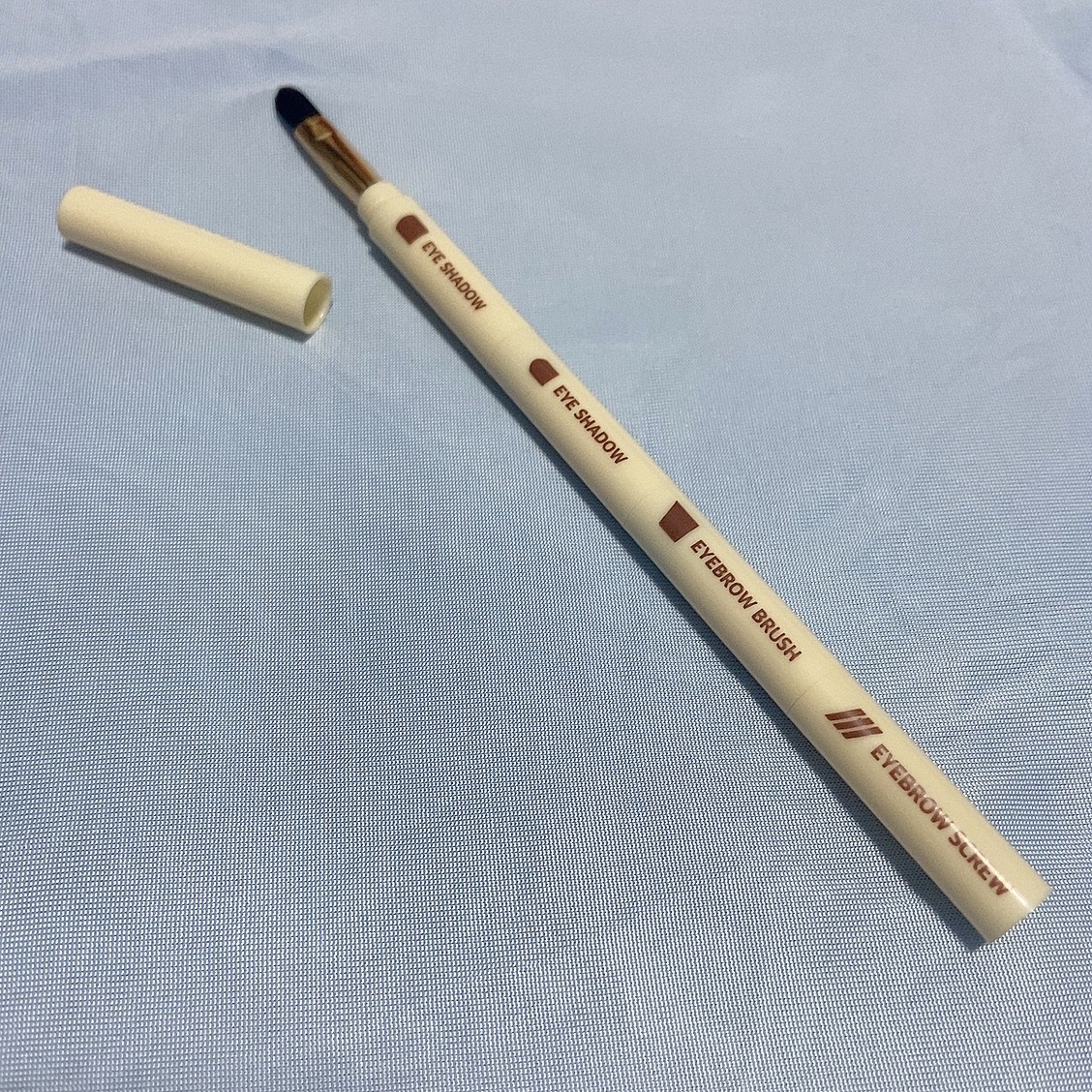 ロケット型 メイクブラシ/DAISO/メイクブラシを使ったクチコミ（3枚目）