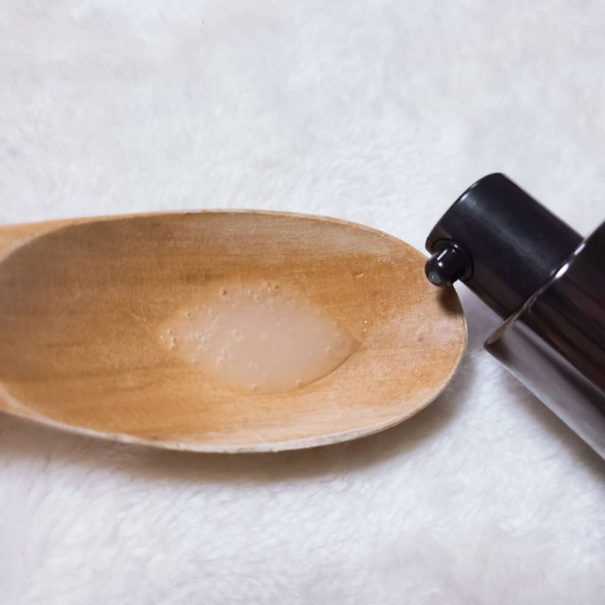 ホワイトロジスト ネオジェネシス ブライトニング コンセントレイト/DECORTÉ/美容液を使ったクチコミ(5枚目)