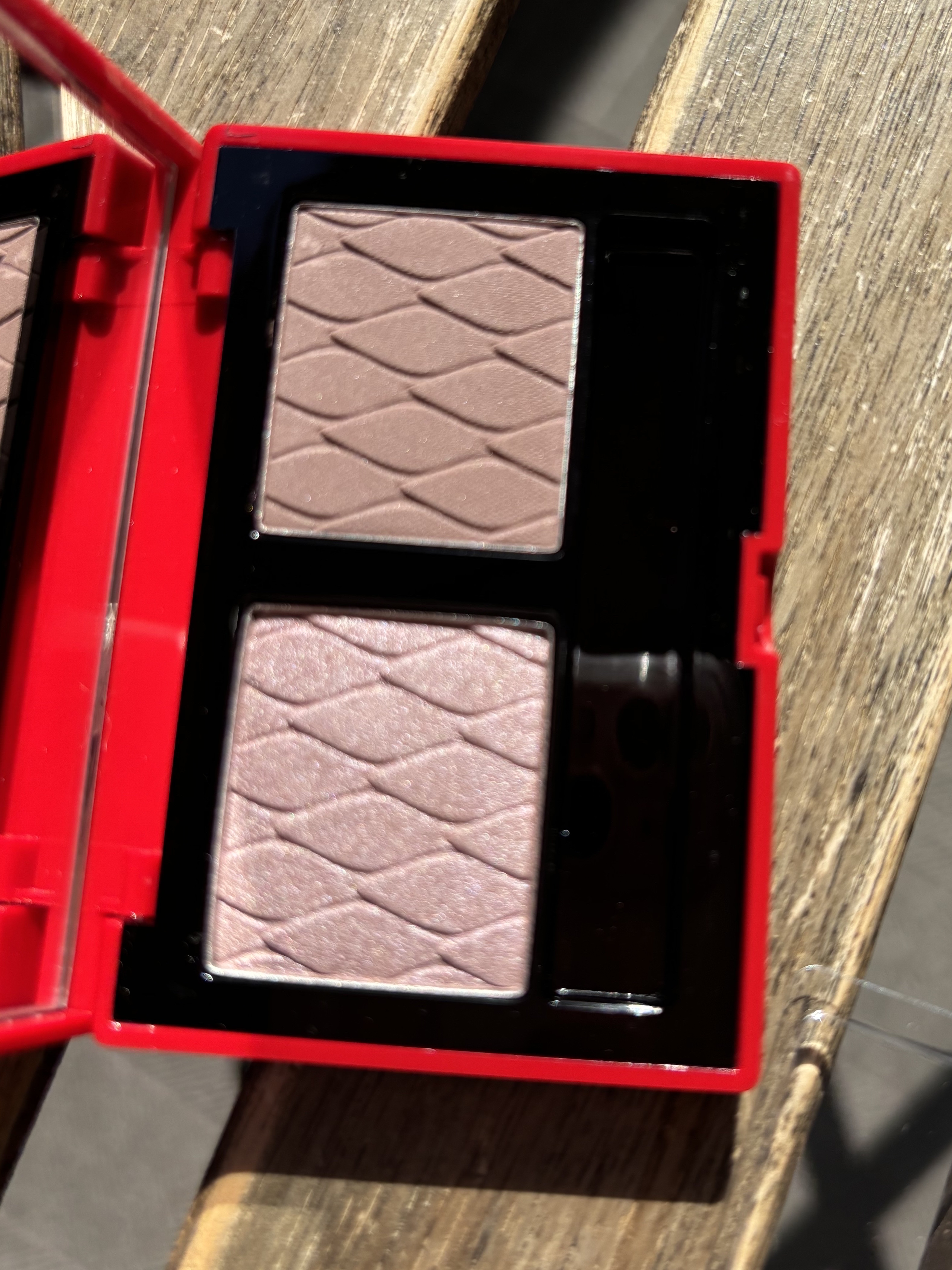 アブラカダブラ ルデュオ/クリスチャン ルブタン/アイシャドウパレットを使ったクチコミ（2枚目）