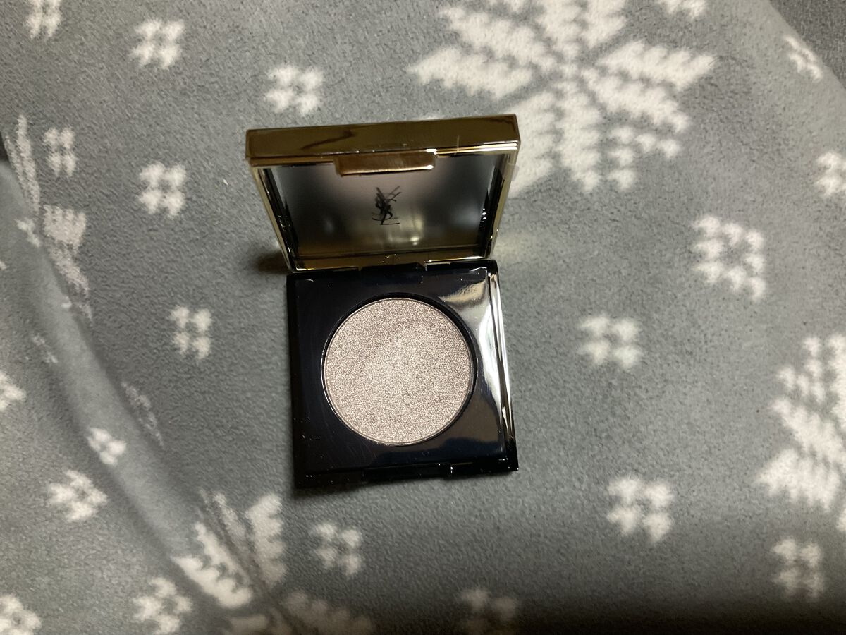 サテン クラッシュ No.3 インディセント ヌード/YVES SAINT LAURENT BEAUTE/単色アイシャドウを使ったクチコミ（1枚目）