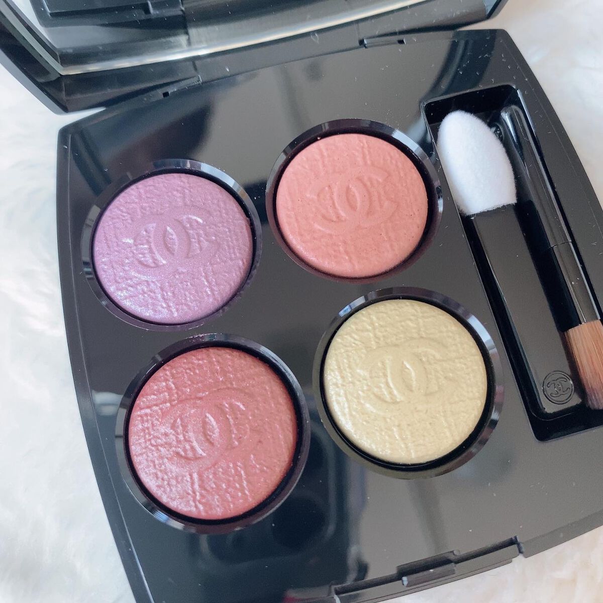 レ キャトル オンブル/CHANEL/アイシャドウパレットを使ったクチコミ(2枚目)