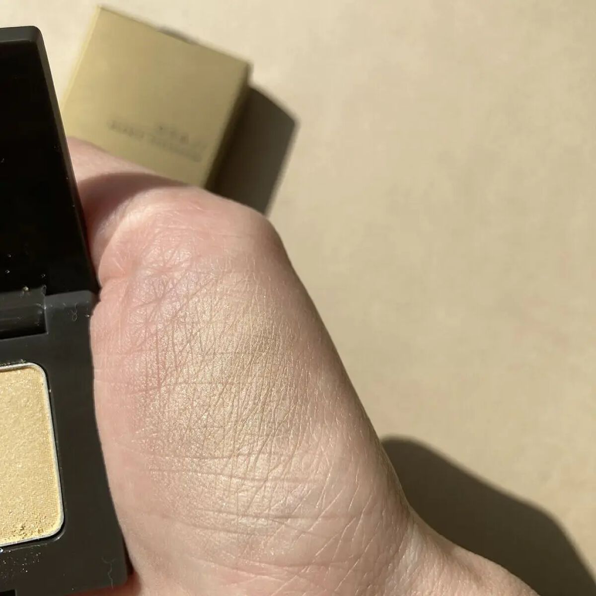 ニュアンス アイシャドウ d14 Ceremony＜セレモニー＞