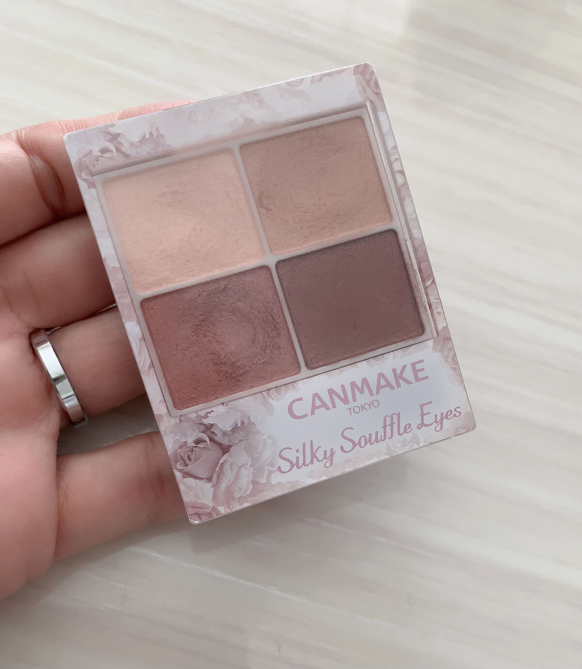 シルキースフレアイズ/キャンメイク/アイシャドウパレットを使ったクチコミ（2枚目）