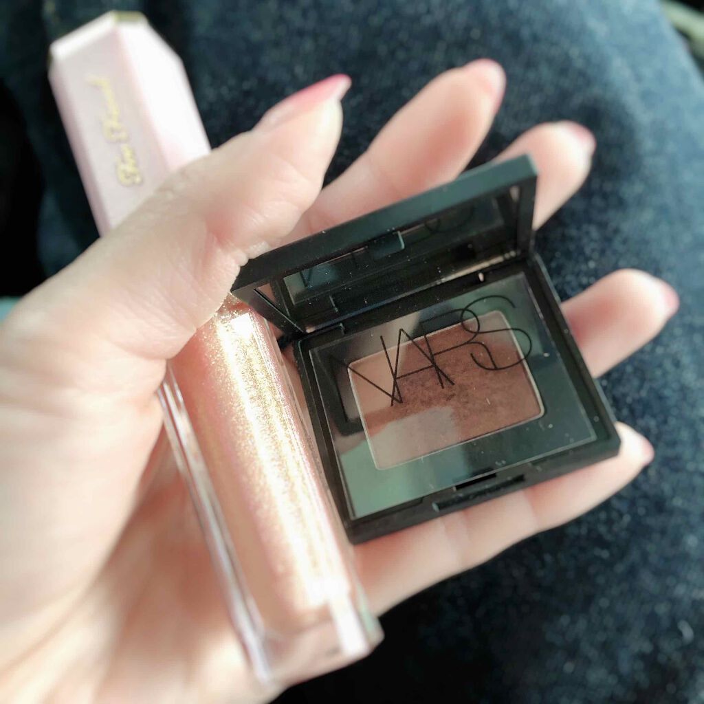 ハードワイヤードアイシャドー/NARS/単色アイシャドウを使ったクチコミ(1枚目)