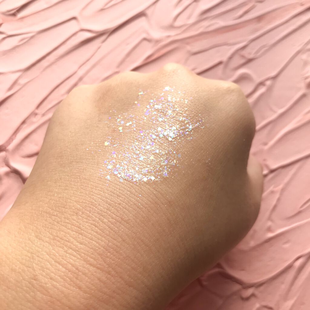 グリッターゾーン THUNDER/lilybyred/グリッターを使ったクチコミ（2枚目）