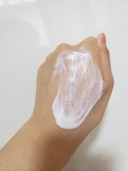 モイスチュア ハンドクリーム/カルテHD/ハンドクリームを使ったクチコミ(4枚目)