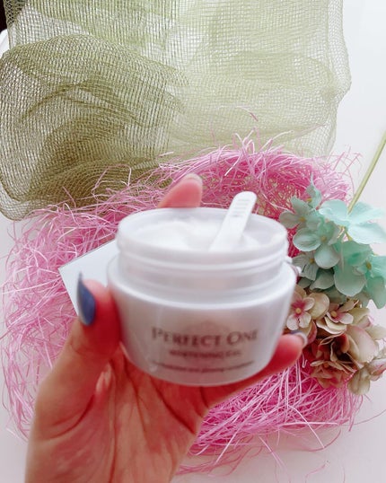 パーフェクトワン 薬用ホワイトニングジェル/パーフェクトワン/オールインワン化粧品を使ったクチコミ(6枚目)