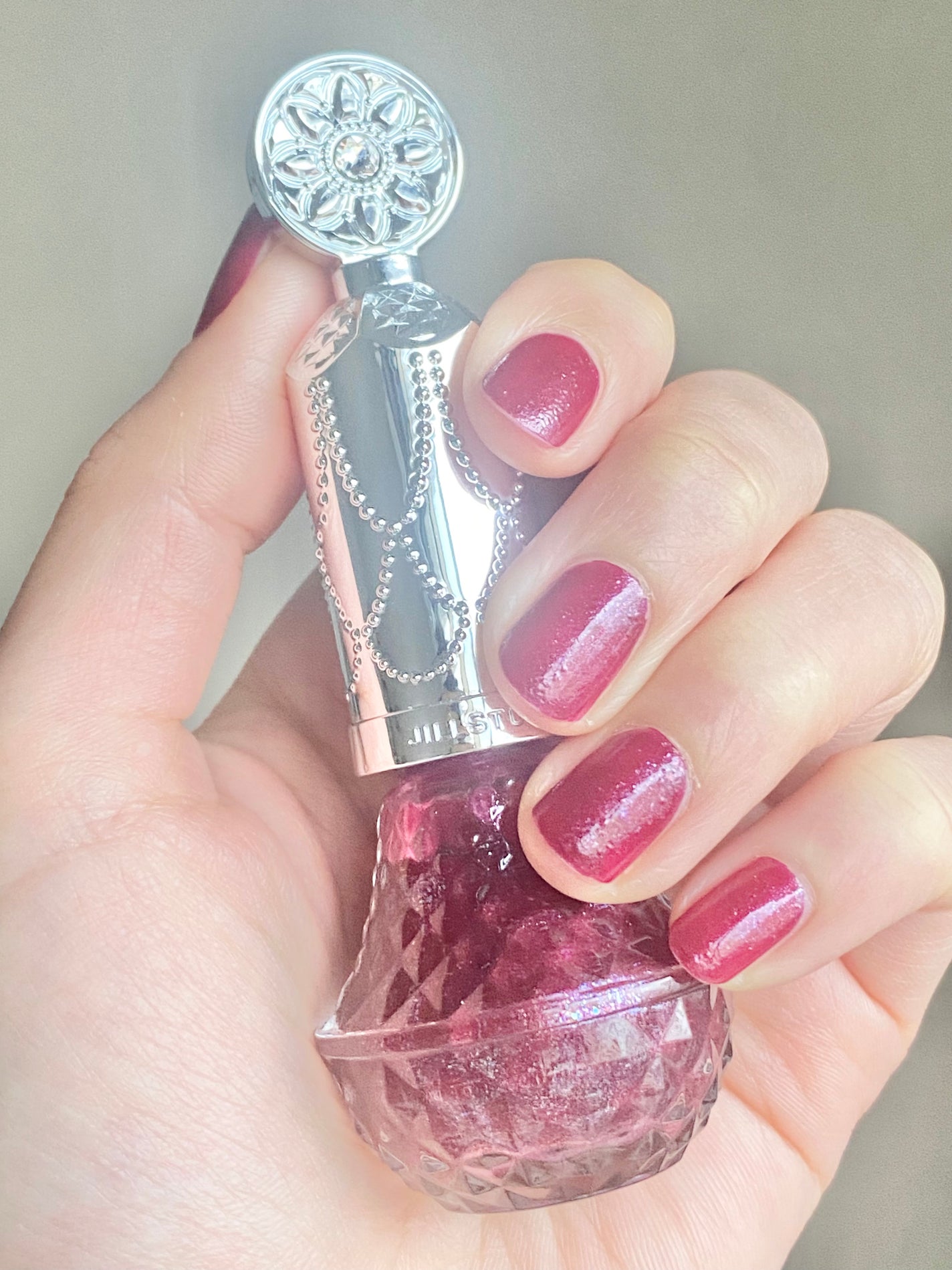 フレグラント ネイルラッカー/JILL STUART/マニキュアを使ったクチコミ(1枚目)