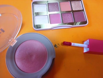 トゥルーディメンショングロウチーク/hince/パウダーチークを使ったクチコミ(2枚目)