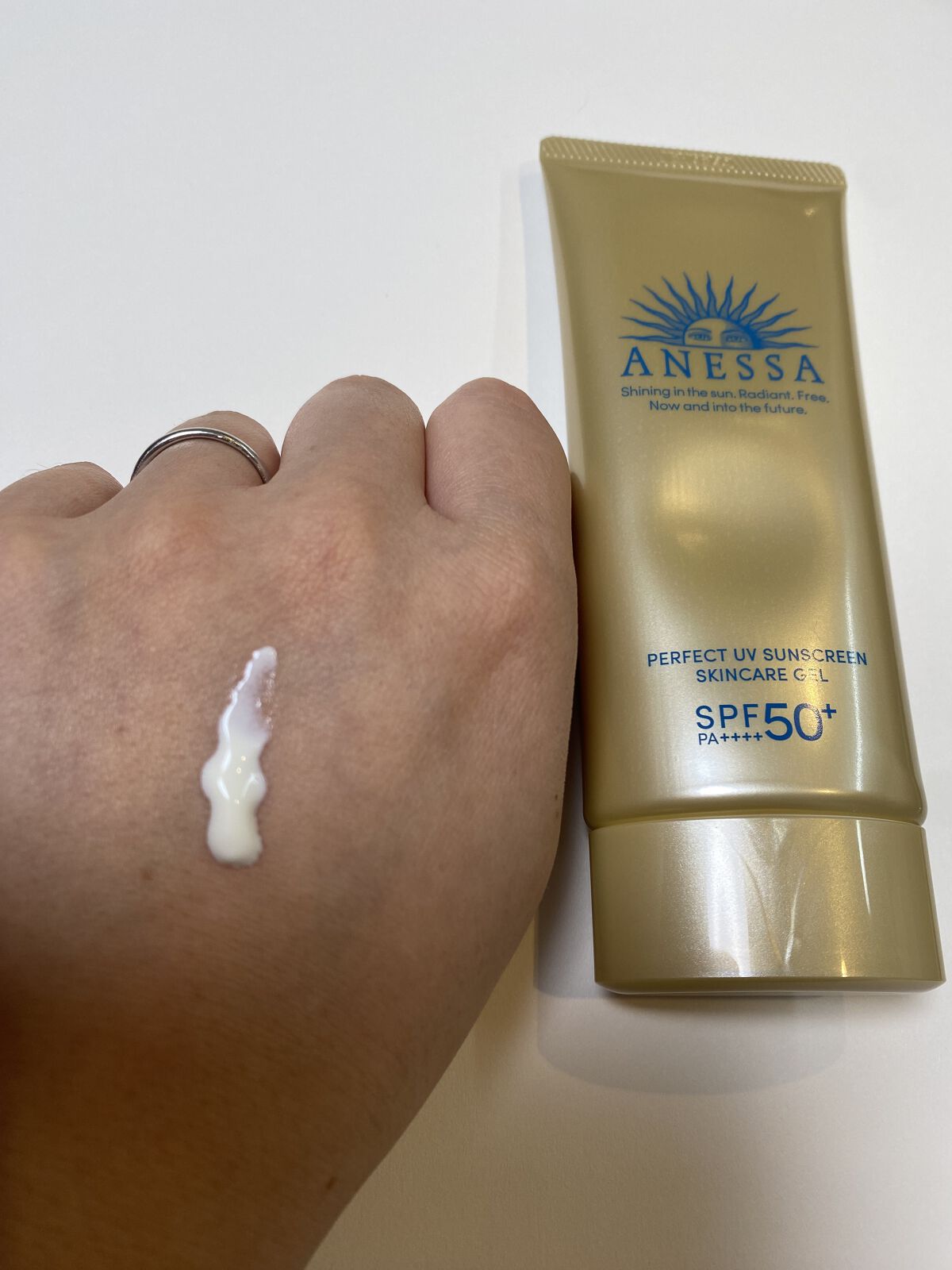 パーフェクトUV スキンケアジェル N/アネッサ/日焼け止め・UVケアを使ったクチコミ（3枚目）