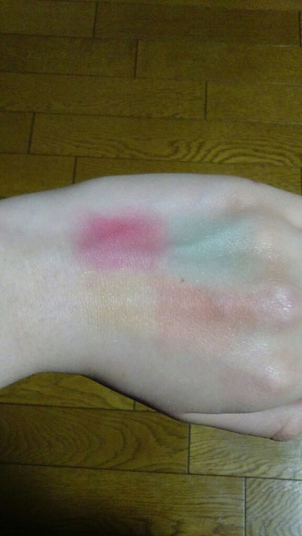 CHEER me COLOR アイシャドウ/セリア/アイシャドウパレットを使ったクチコミ(4枚目)