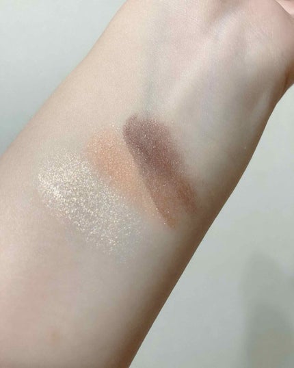 トーンアップアイシャドウ/CEZANNE/アイシャドウパレットを使ったクチコミ(2枚目)