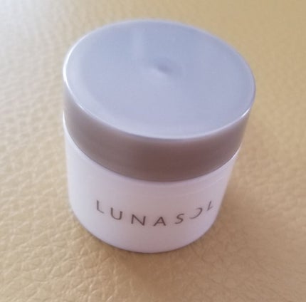 グロウイングシームレスバーム/LUNASOL/クリーム・エマルジョンファンデーションを使ったクチコミ(1枚目)