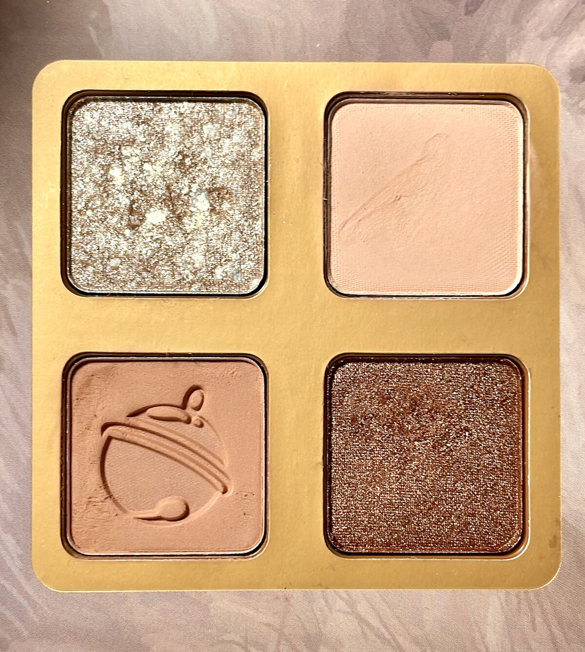 Venus Marble アイシャドウキャットシリーズ/Venus Marble/アイシャドウパレットを使ったクチコミ（2枚目）