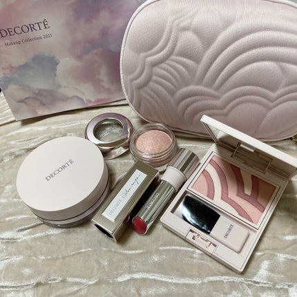 メイクアップ コレクション 2021 /DECORTÉ/メイクアップキットを使ったクチコミ(1枚目)