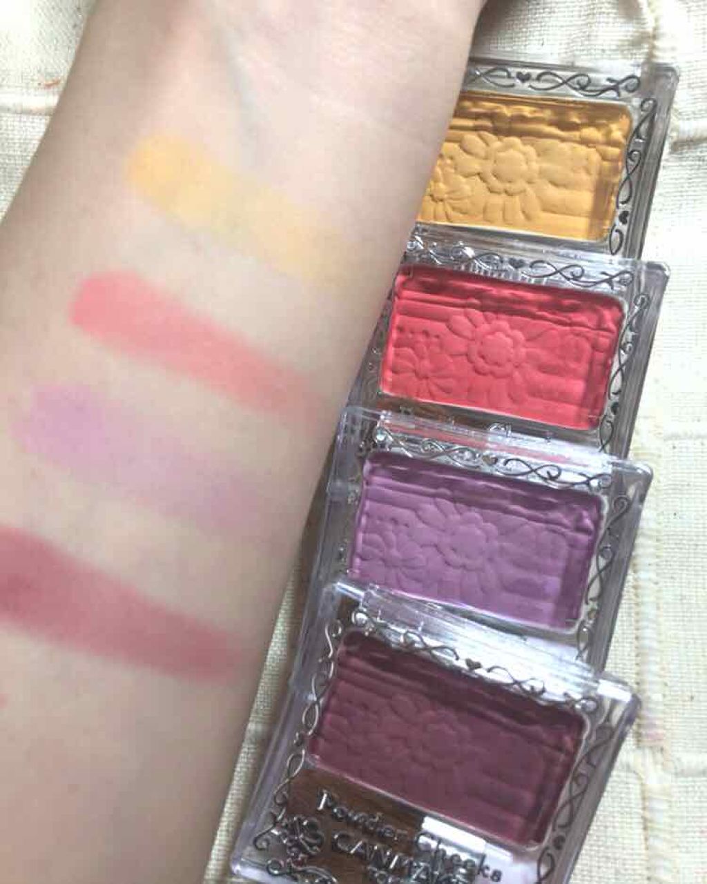 【旧品】パウダーチークス/キャンメイク/パウダーチークを使ったクチコミ（2枚目）