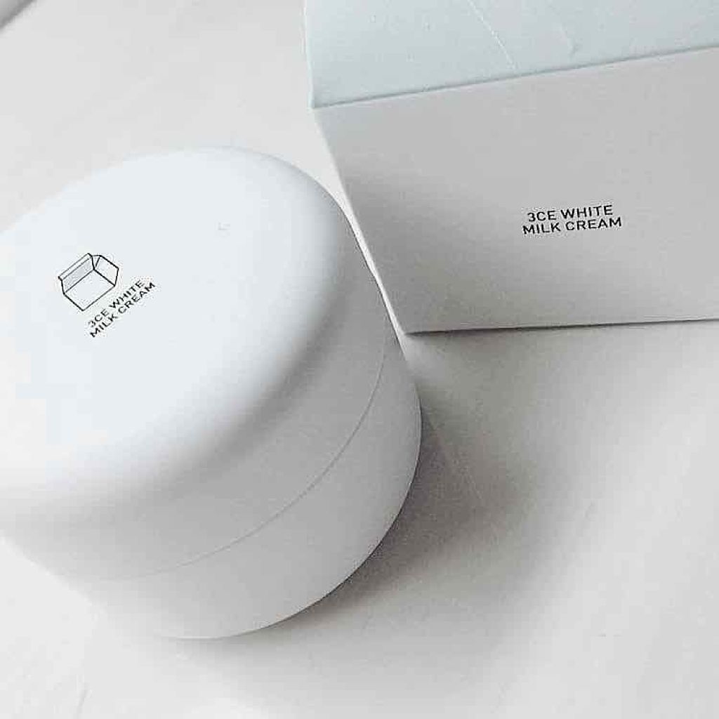 WHITE MILK CREAM/3CE/フェイスクリームを使ったクチコミ（1枚目）