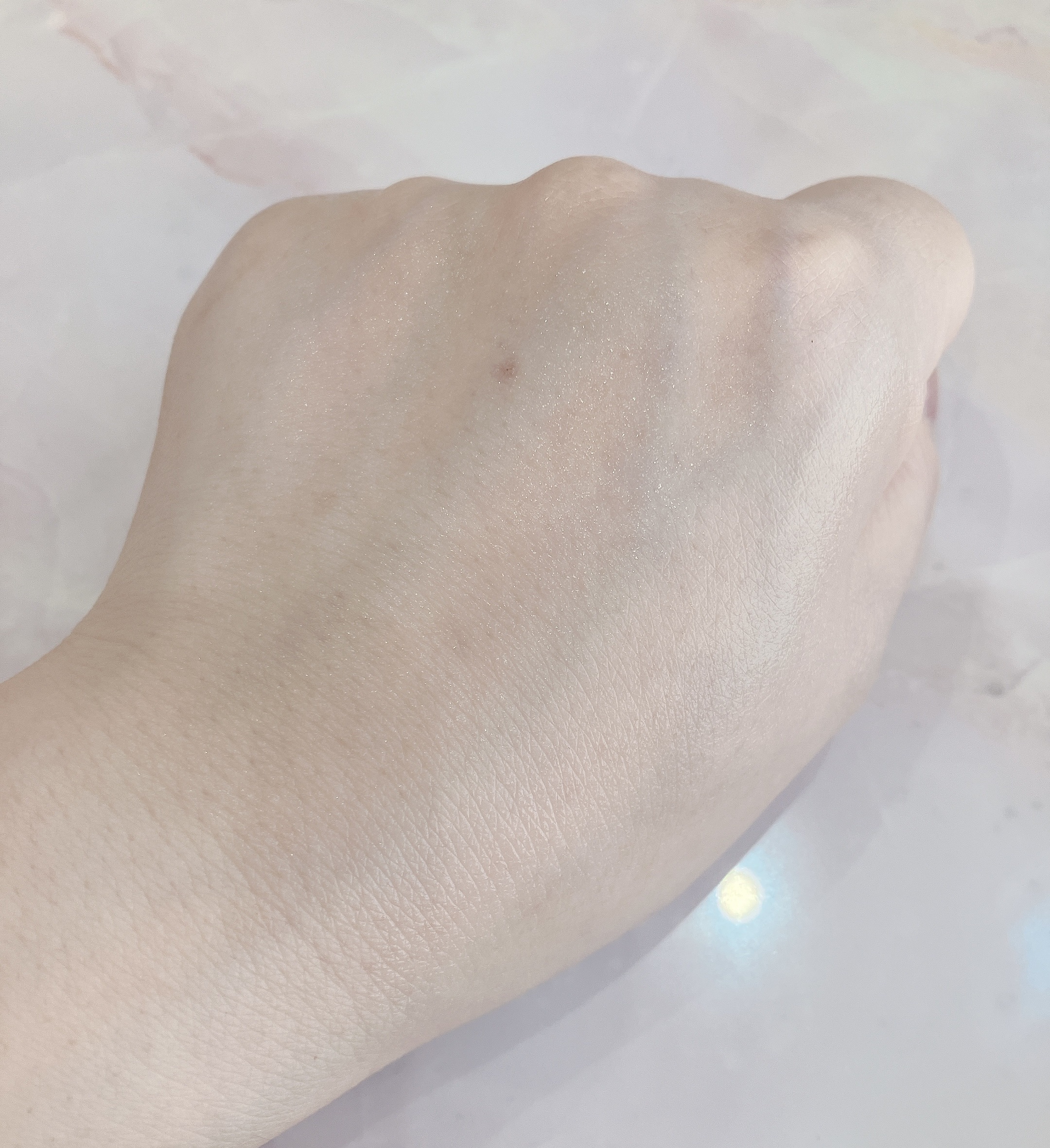 コエンリッチ　ザ　プレミアム  薬用リンクルホワイト　ハンドクリーム  金木犀の香り 【医薬部外品】/コエンリッチQ10/ハンドクリームを使ったクチコミ（3枚目）