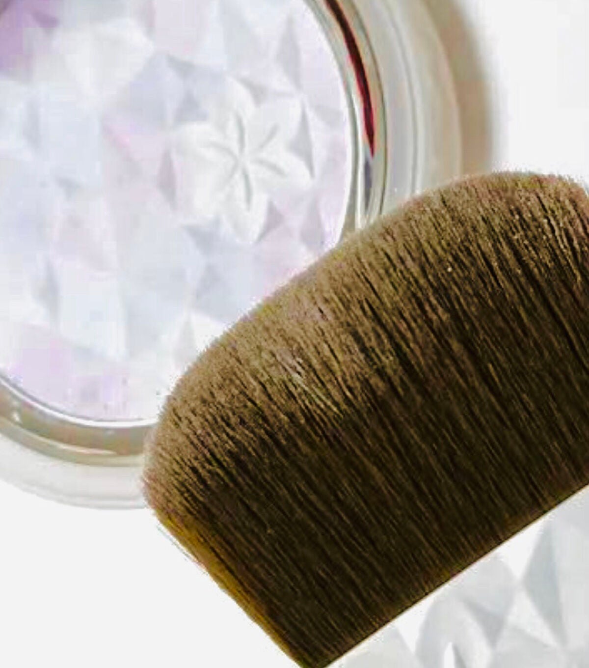 AQ オーラ リフレクター/DECORTÉ/プレストパウダーを使ったクチコミ(3枚目)