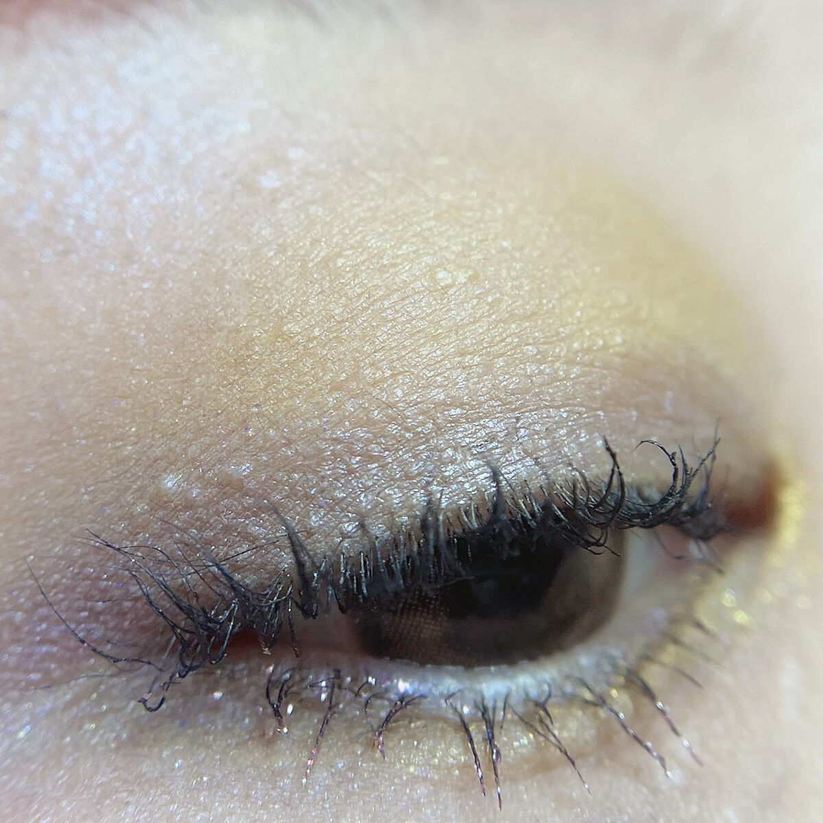 ヴァティック アイズ 14 スモーキーピスタチオ /Celvoke/単色アイシャドウを使ったクチコミ（3枚目）