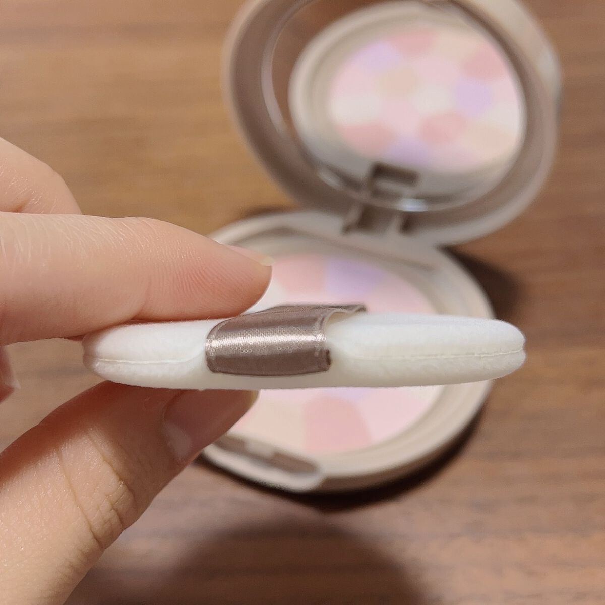 マシュマロフィニッシュパウダー　～Abloom～/キャンメイク/プレストパウダーを使ったクチコミ（3枚目）