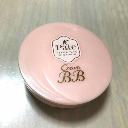 毛穴パテ職人 クリームBBパクトのクチコミ「サナ 毛穴パテ職人
クリームBBパクト
ソリッドタイプのBBクリームです。
パフで適量.....」(1枚目)