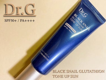 Dr.G
BLACK SNAIL GLUTATHION TONE UP SUN

良いー！って口コミをよく見かけててずっと気になってました😍水々しくゆるめなテクスチャでツヤ肌な仕上がり✨
きちんとカバー