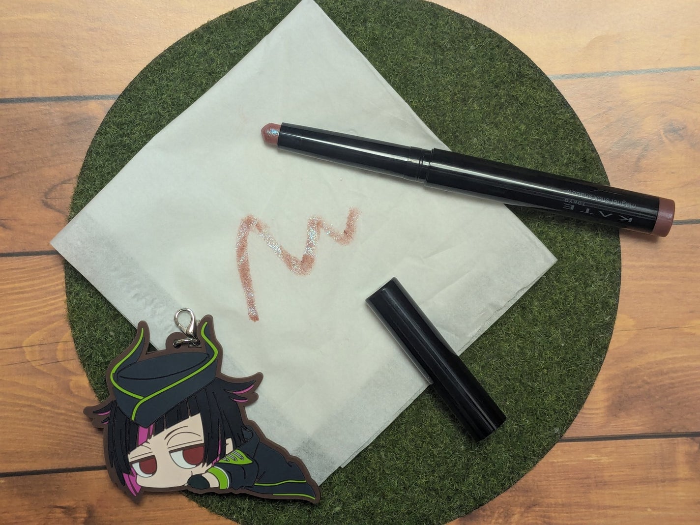 ケイト マグネットスティックシャドウ/KATE/スティックアイシャドウを使ったクチコミ(1枚目)