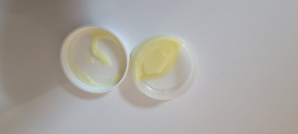 Silky Swan/ホコニコ/ネック・デコルテケアを使ったクチコミ(2枚目)