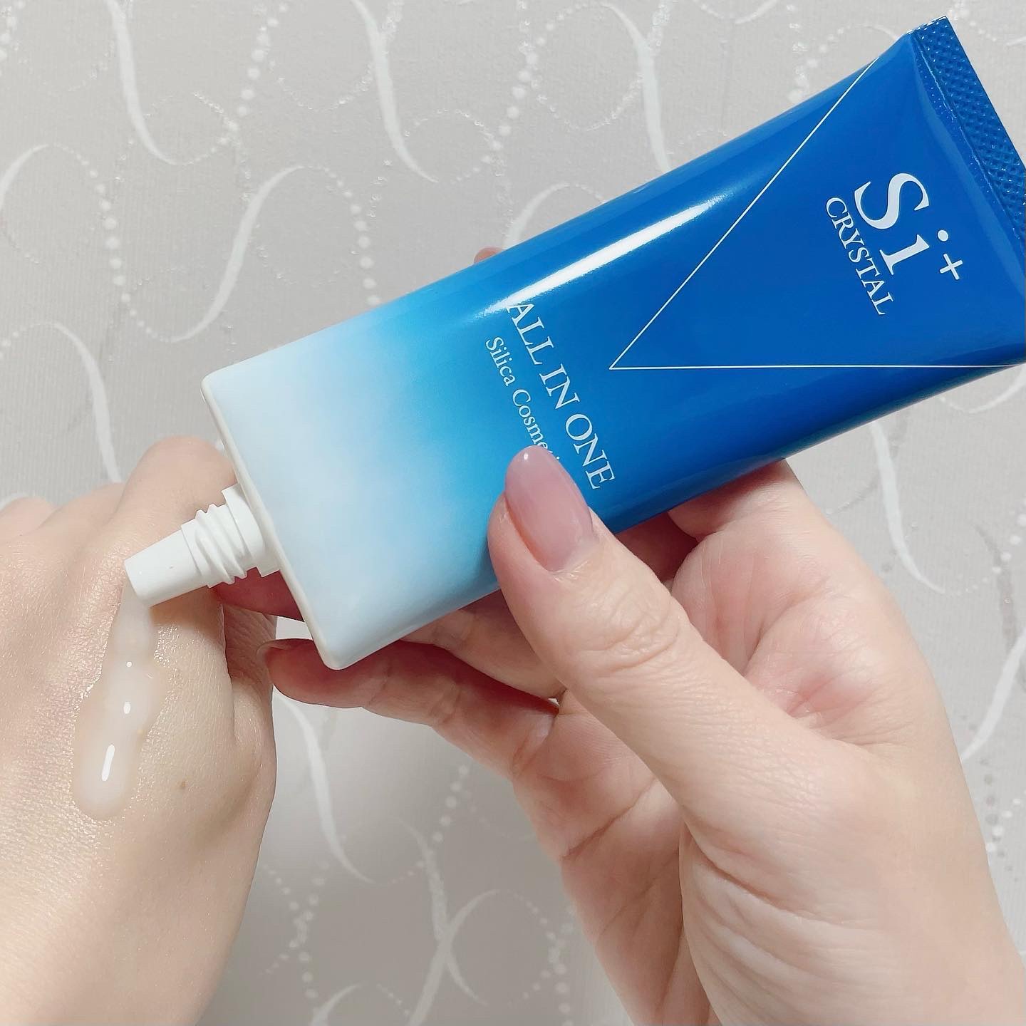 クリスタルオールインワン/Si＋/フェイスクリームを使ったクチコミ（2枚目）